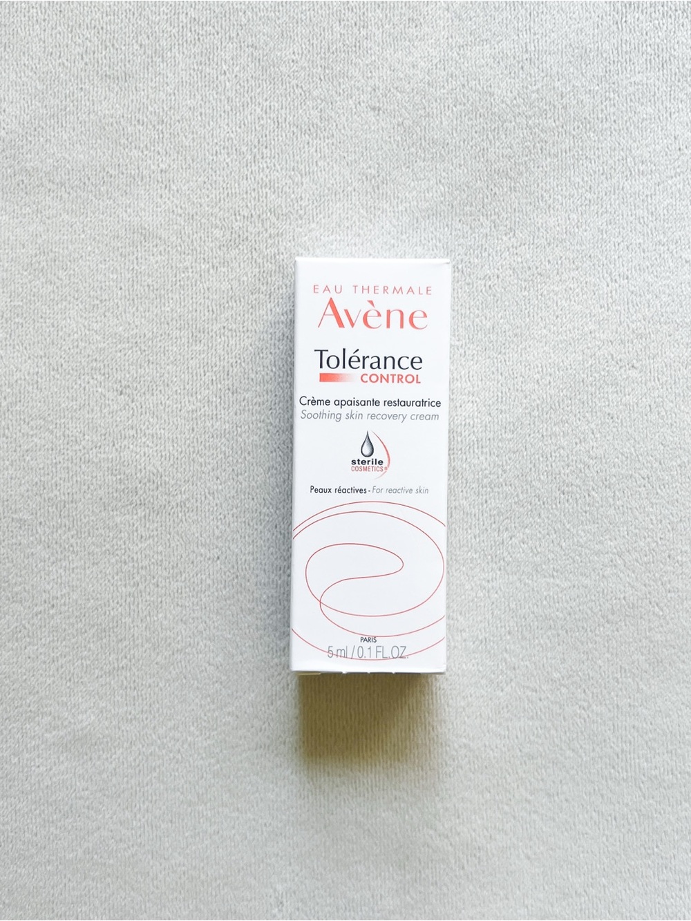 Avène Tolérance Control Soothing Skin Recovery Cream — White